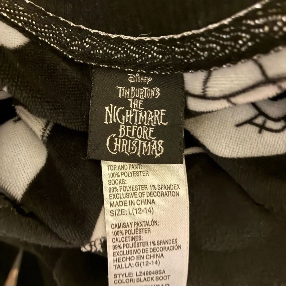 Jack Skellington Disney Pajama Top Fleece The Nightmare Before Christmas Large - Picture 2 of 6